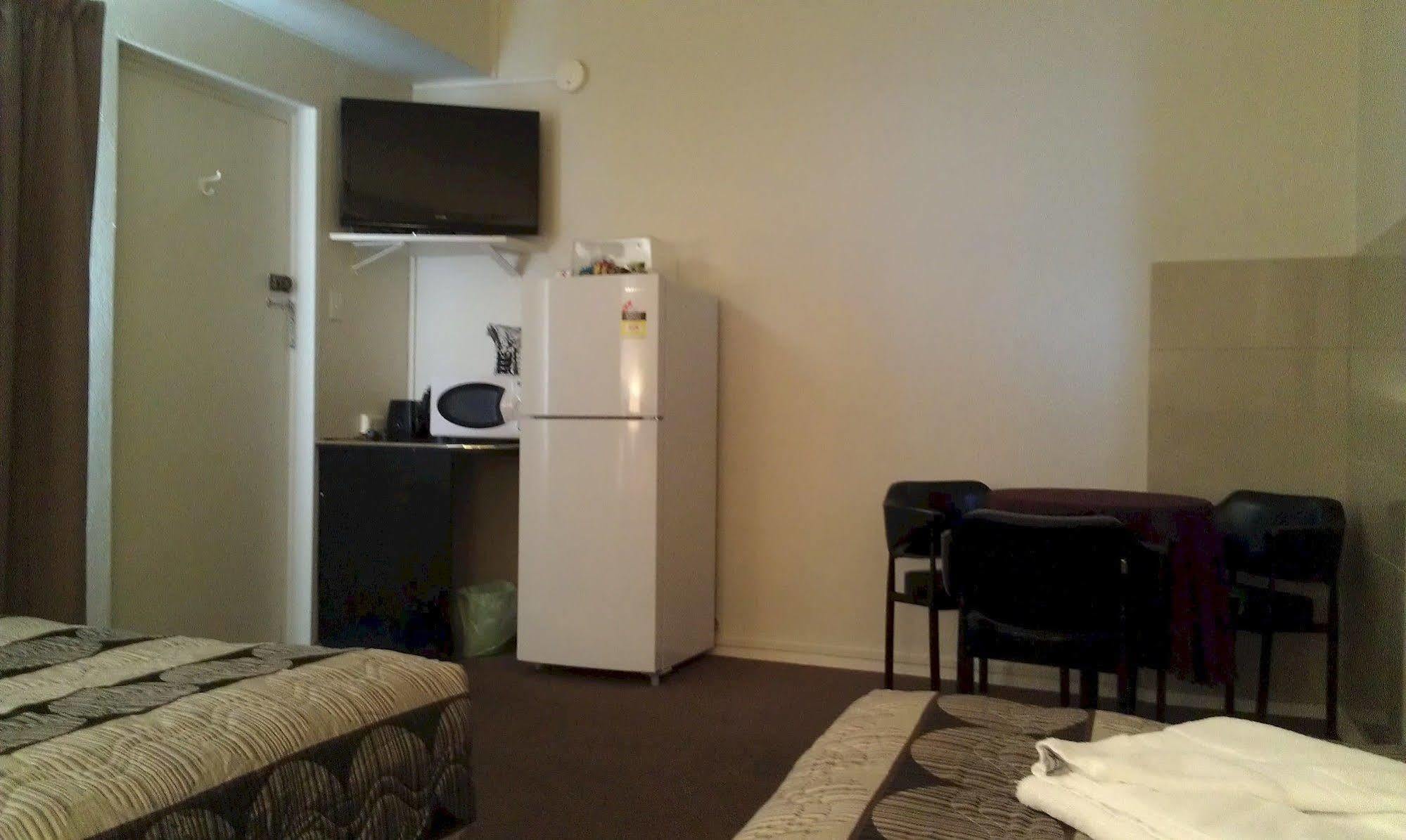 Avalon Motel Mount Gambier Exterior foto